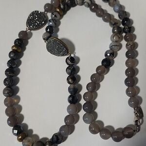 SILPADA 'ODE TO GEODE' NATURAL AGATE, DRUZY & HEMATITE NECKLACE IN 925 32"